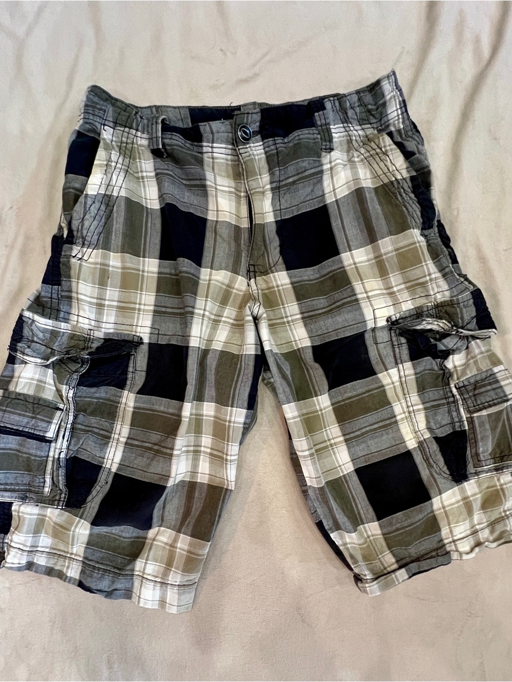 Route 66 Men's Plaid Cargo Shorts - Olive / Black